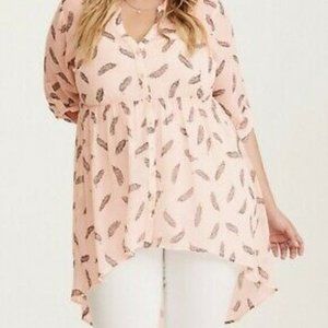 COPY - TORRID Hi-Low Feather Patterned Tunic